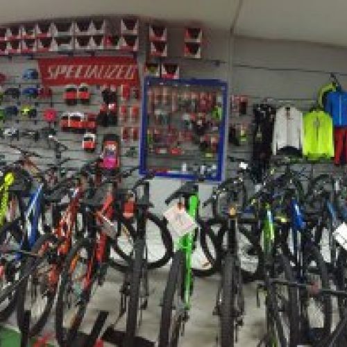 Vaquero tienda de bicis en Benavente 